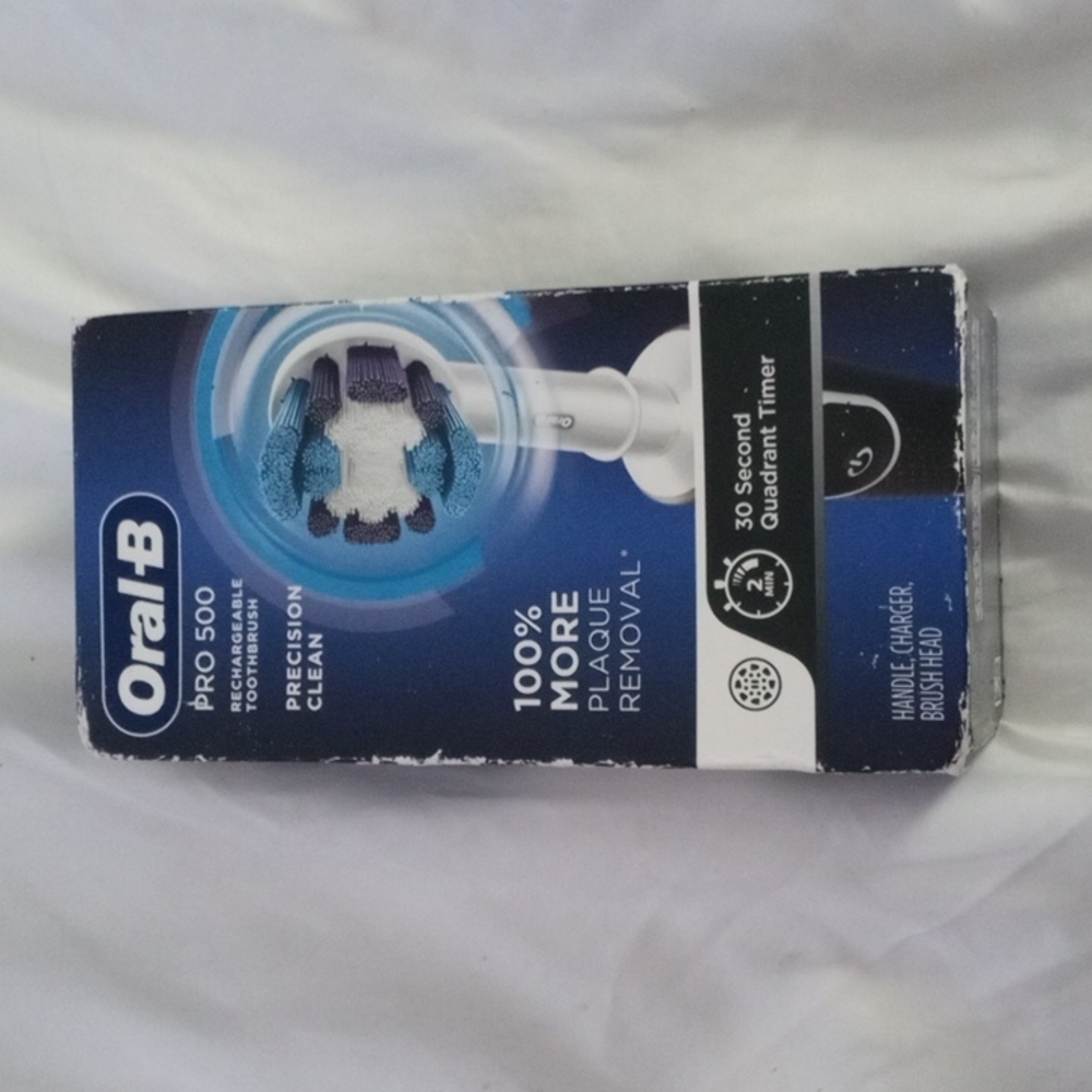 Oral b pro 500 electric toothbrush